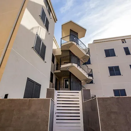 アパート La Marinella