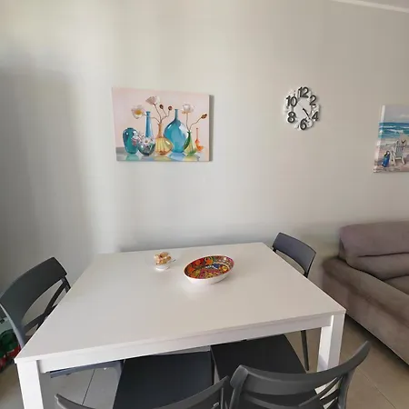 Apartment La Marinella *